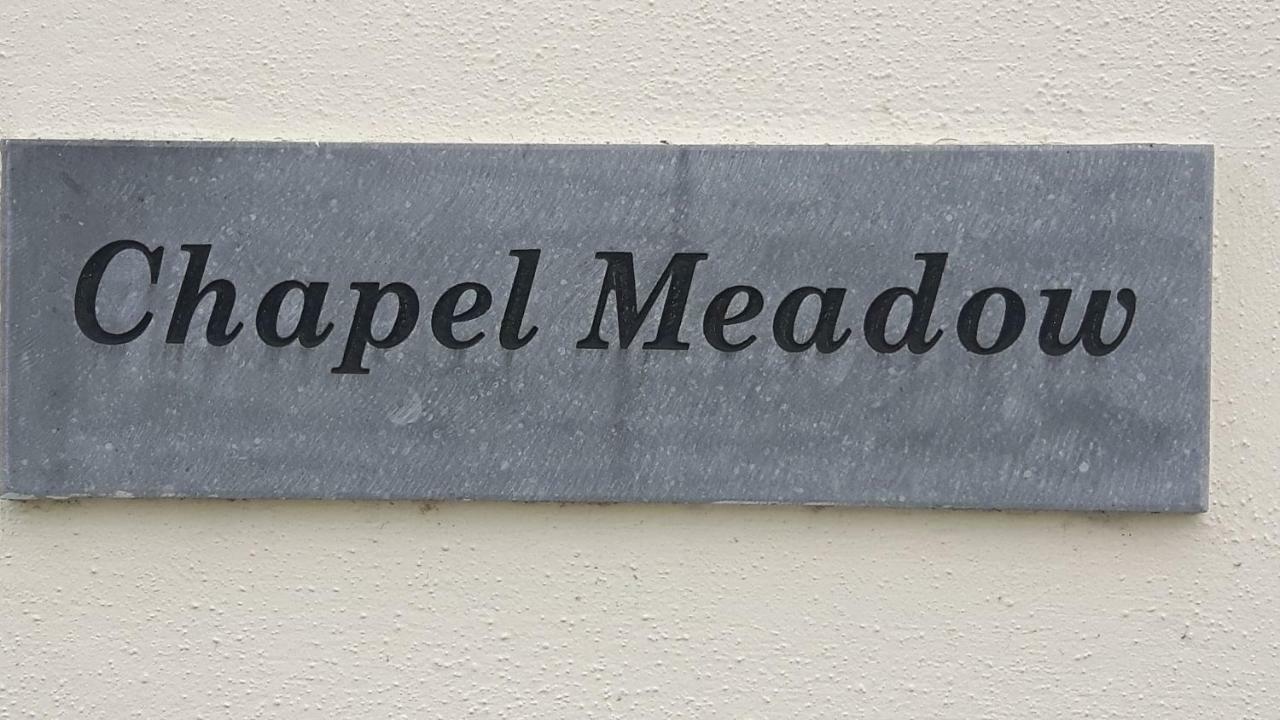 Chapel Meadow LodgeClonard エクステリア 写真